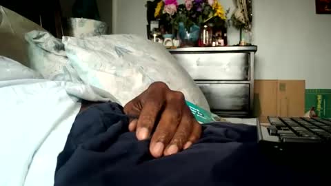 Snapshot of nyakuti chatting on February 19, 7:59 pm KN online show from February 19, 7:59 pm