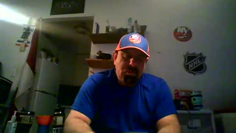 nyisles00 online show from April 3, 1:30 pm