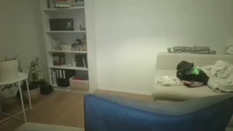 nykolixxx online show from February 20, 9:00 am