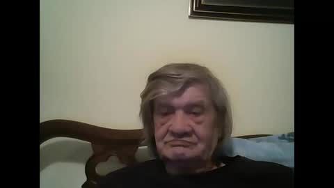 nylonloverll_1965 online show from April 14, 10:09 pm