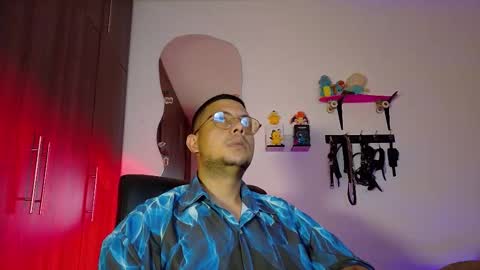 David and Steven Independents online show from November 9, 2:10 pm