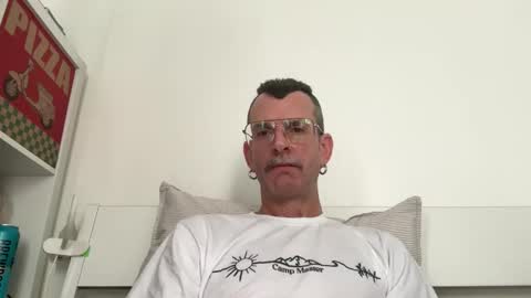 Jonathan Deep online show from February 25, 12:06 pm