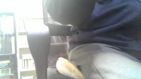 obahiro823844 online show from April 12, 1:34 pm