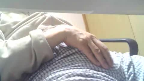 obahiro823844 online show from May 17, 2:57 pm