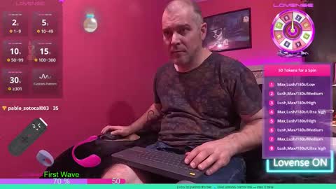 Snapshot of obsidian_stallion chatting on September 8, 11:37 pm Obsidian stallion online show from September 8, 11:37 pm