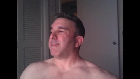 Snapshot of oceanmanx chatting on January 25, 4:02 am Ocean online show from January 25, 4:02 am
