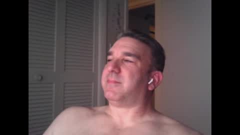 Snapshot of oceanmanx chatting on January 30, 3:00 am Ocean online show from January 30, 3:00 am