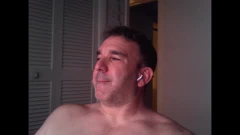 Snapshot of oceanmanx chatting on September 13, 3:51 am Ocean online show from September 13, 3:51 am