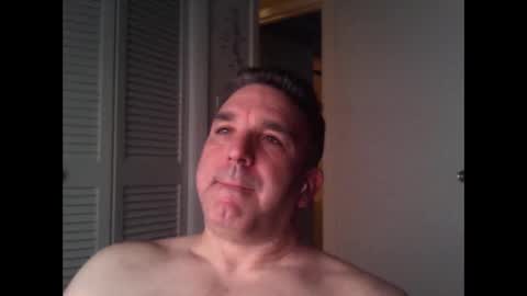 Snapshot of oceanmanx chatting on November 2, 1:54 am Ocean online show from November 2, 1:54 am