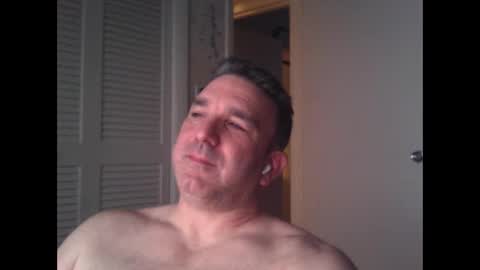 Snapshot of oceanmanx chatting on February 9, 6:43 am Ocean online show from February 9, 6:43 am