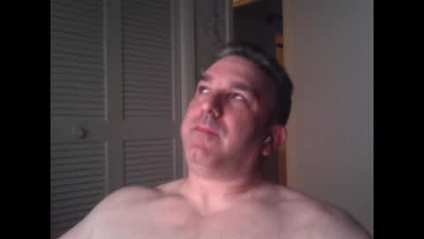 Snapshot of oceanmanx chatting on February 25, 3:09 am Ocean online show from February 25, 3:09 am