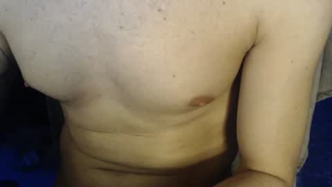 Snapshot of ocebevip chatting on March 5, 6:54 am Rober Real online show from March 5, 6:54 am