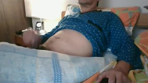 Snapshot of ocorrea chatting on February 14, 3:43 am ocorrea online show from February 14, 3:43 am