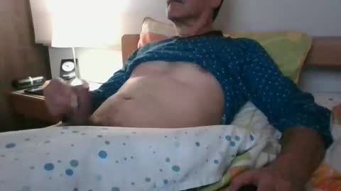 ocorrea online show from May 5, 3:52 am