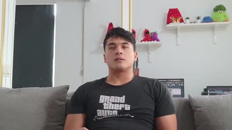 OCTAVIO QUINN online show from December 19, 3:19 pm