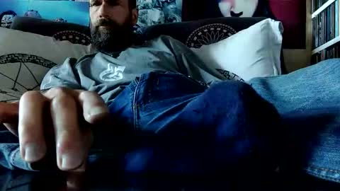 Snapshot of oedipe666 chatting on October 7, 1:15 pm oedipe666cam online show from October 7, 1:15 pm