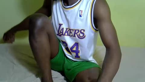 Snapshot of officialbabes chatting on October 17, 12:31 pm officialbabes if online show from October 17, 12:31 pm