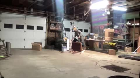 ofthatguy online show from April 21, 2:37 am