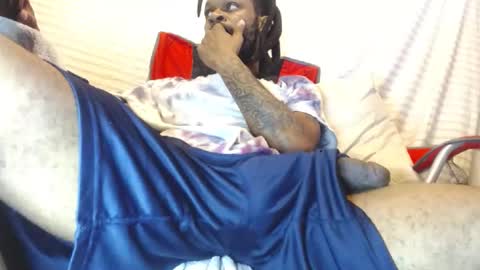 Snapshot of ogdigbick chatting on January 18, 5:26 pm OGDigBick online show from January 18, 5:26 pm