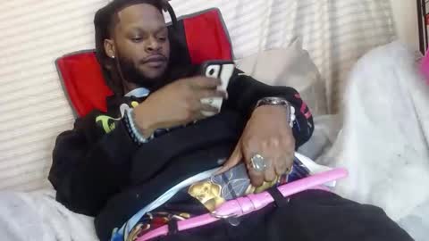 Snapshot of ogdigbick chatting on March 10, 2:59 pm OGDigBick online show from March 10, 2:59 pm