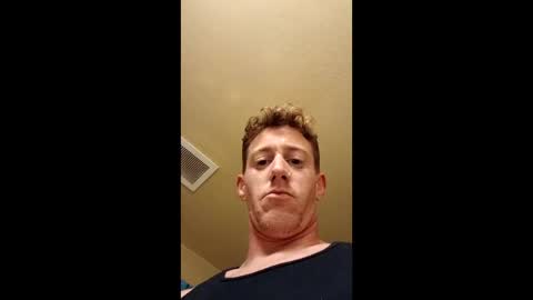 ohjaybones online show from October 22, 1:53 am