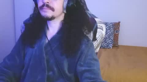 okako online show from April 11, 10:02 pm