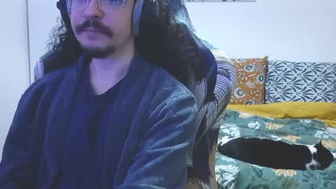 okako online show from April 9, 8:09 am