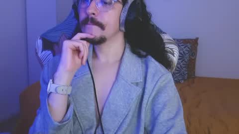 okako online show from April 16, 11:07 pm