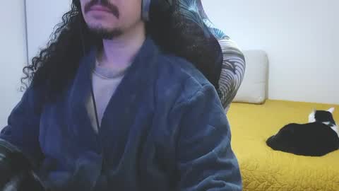 okako online show from April 2, 7:38 am