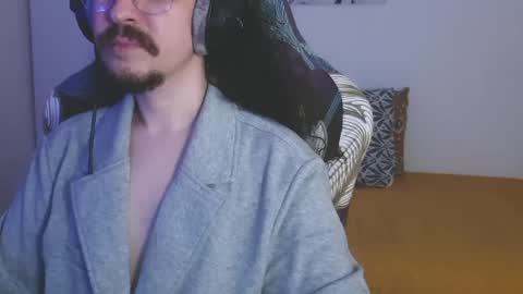 okako online show from April 19, 6:10 pm