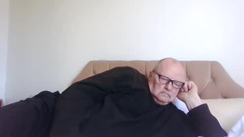 old_fkrr_ online show from April 27, 9:28 am