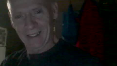 Snapshot of oldbuthorny62 chatting on October 16, 6:32 am oldbuthorny62 online show from October 16, 6:32 am