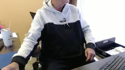 Snapshot of olderandwiser chatting on January 17, 4:37 pm Older and Wiser online show from January 17, 4:37 pm