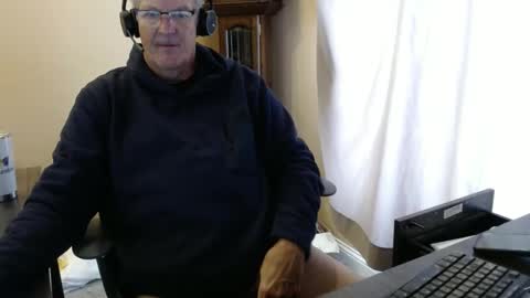 Snapshot of olderandwiser chatting on January 8, 4:22 pm Older and Wiser online show from January 8, 4:22 pm