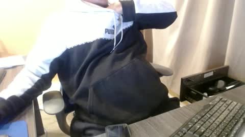 Snapshot of olderandwiser chatting on January 16, 5:32 am Older and Wiser online show from January 16, 5:32 am
