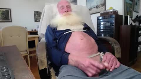 oldfucker9 online show from October 13, 12:05 am