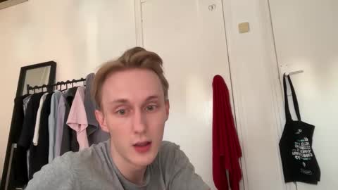 Oliver and Thomas online show from November 2, 1:48 pm