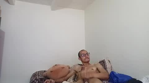 oliver_goldberg online show from April 18, 7:07 pm