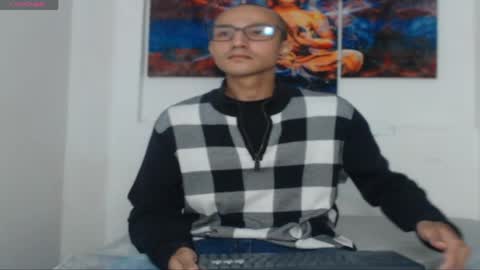 oliver_goldberg online show from April 8, 1:31 pm