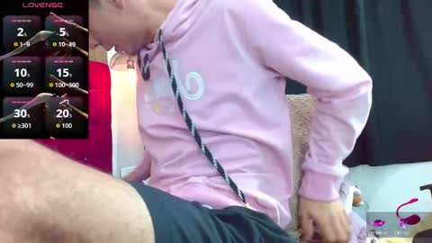 Snapshot of oliver_king_sex chatting on October 6, 3:27 pm Oliver Smith online show from October 6, 3:27 pm