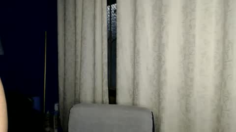Snapshot of oliver_laid_2023 chatting on September 10, 8:35 am oliver_laid_2023 online show from September 10, 8:35 am