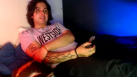 Snapshot of oliver_laid_2023 chatting on January 18, 6:31 am oliver_laid_2023 online show from January 18, 6:31 am