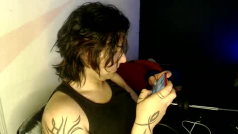 Snapshot of oliver_laid_2023 chatting on February 8, 7:15 am oliver_laid_2023 online show from February 8, 7:15 am