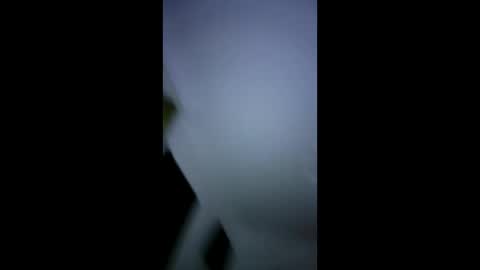 oliver_mrgn online show from February 1, 1:10 pm