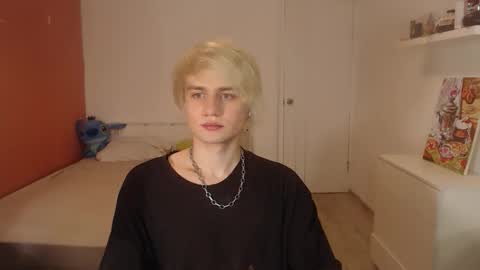 Oliver online show from October 20, 1:42 am