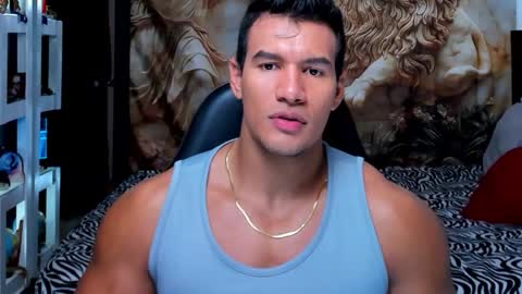 Snapshot of oliver_tommy chatting on November 1, 3:05 pm oliver_tommy online show from November 1, 3:05 pm