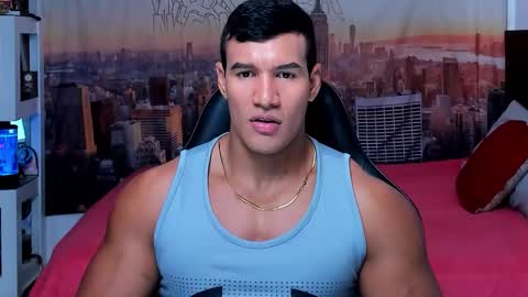 Snapshot of oliver_tommy chatting on October 14, 3:08 pm oliver_tommy online show from October 14, 3:08 pm