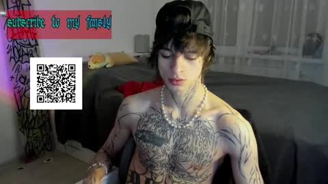 Snapshot of oliverrgroove chatting on March 11, 4:29 pm oliverrgroove online show from March 11, 4:29 pm
