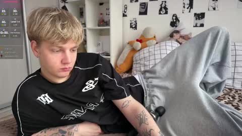 oliver online show from April 5, 10:01 am