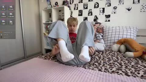 oliver online show from March 15, 10:12 am